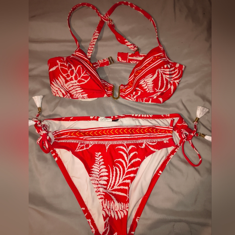 Red and White Leaf Print Bikini